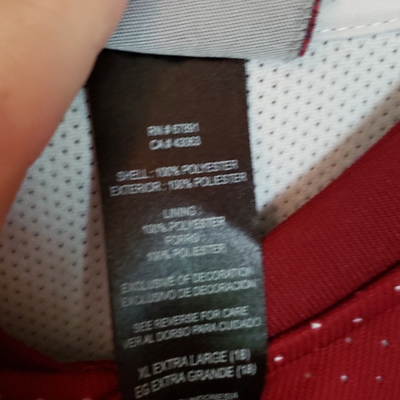 Cleveland Cavs Jersey - Picture 4 of 6